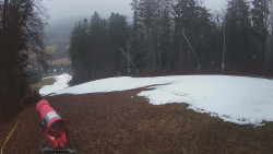 Prostřední část sjezdovky a snowpark