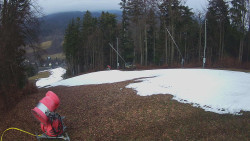 Prostřední část sjezdovky a snowpark