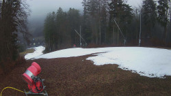 Prostřední část sjezdovky a snowpark