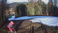 Prostřední část sjezdovky a snowpark