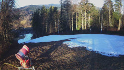 Prostřední část sjezdovky a snowpark