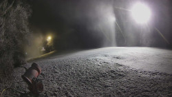 Prostřední část sjezdovky a snowpark