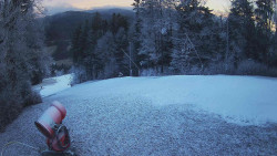 Prostřední část sjezdovky a snowpark