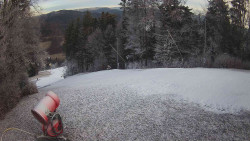 Prostřední část sjezdovky a snowpark
