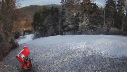 Prostřední část sjezdovky a snowpark