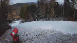 Prostřední část sjezdovky a snowpark