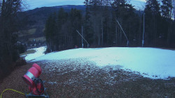 Prostřední část sjezdovky a snowpark