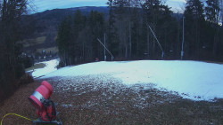 Prostřední část sjezdovky a snowpark