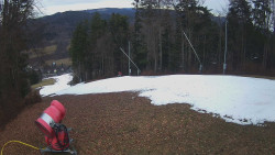 Prostřední část sjezdovky a snowpark