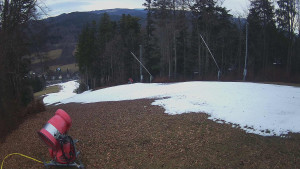 Skiareál Karolinka - Prostřední část sjezdovky a snowpark - 17.12.2025 v 13:50 Skiareál Karolinka - Prostřední část sjezdovky a snowpark - 17.12.2025 v 13:50