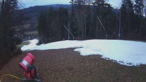 Skiareál Karolinka - Prostřední část sjezdovky a snowpark - 17.12.2025 v 14:45 Skiareál Karolinka - Prostřední část sjezdovky a snowpark - 17.12.2025 v 14:45