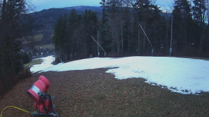 Skiareál Karolinka - Prostřední část sjezdovky a snowpark - 17.12.2025 v 15:20 Skiareál Karolinka - Prostřední část sjezdovky a snowpark - 17.12.2025 v 15:20