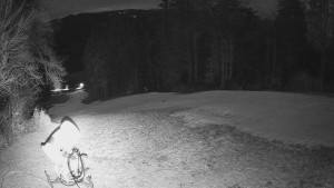 Skiareál Karolinka - Prostřední část sjezdovky a snowpark - 17.12.2025 v 16:40 Skiareál Karolinka - Prostřední část sjezdovky a snowpark - 17.12.2025 v 16:40