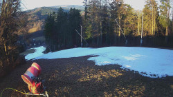 Prostřední část sjezdovky a snowpark