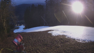 Skiareál Karolinka - Prostřední část sjezdovky a snowpark - 19.12.2025 v 07:05 Skiareál Karolinka - Prostřední část sjezdovky a snowpark - 19.12.2025 v 07:05