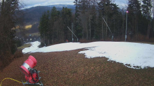 Skiareál Karolinka - Prostřední část sjezdovky a snowpark - 19.12.2025 v 10:20 Skiareál Karolinka - Prostřední část sjezdovky a snowpark - 19.12.2025 v 10:20