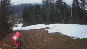 Skiareál Karolinka - Prostřední část sjezdovky a snowpark - 19.12.2025 v 11:20 Skiareál Karolinka - Prostřední část sjezdovky a snowpark - 19.12.2025 v 11:20