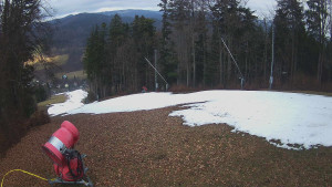 Skiareál Karolinka - Prostřední část sjezdovky a snowpark - 19.12.2025 v 11:45 Skiareál Karolinka - Prostřední část sjezdovky a snowpark - 19.12.2025 v 11:45
