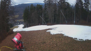 Skiareál Karolinka - Prostřední část sjezdovky a snowpark - 19.12.2025 v 11:50 Skiareál Karolinka - Prostřední část sjezdovky a snowpark - 19.12.2025 v 11:50