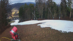 Prostřední část sjezdovky a snowpark