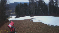 Prostřední část sjezdovky a snowpark