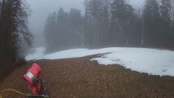Prostřední část sjezdovky a snowpark