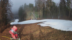Prostřední část sjezdovky a snowpark
