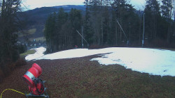Prostřední část sjezdovky a snowpark