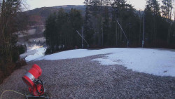 Prostřední část sjezdovky a snowpark