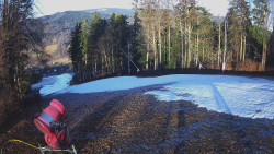 Prostřední část sjezdovky a snowpark