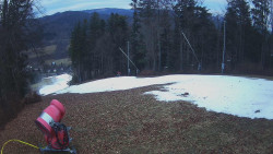 Prostřední část sjezdovky a snowpark