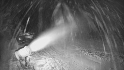 Prostřední část sjezdovky a snowpark