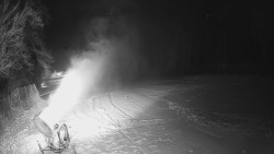 Prostřední část sjezdovky a snowpark