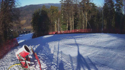 Prostřední část sjezdovky a snowpark