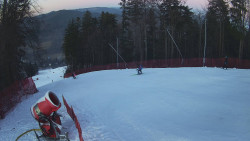Prostřední část sjezdovky a snowpark