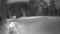 Prostřední část sjezdovky a snowpark