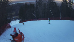 Prostřední část sjezdovky a snowpark