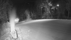 Prostřední část sjezdovky a snowpark