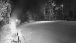 Prostřední část sjezdovky a snowpark