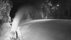 Prostřední část sjezdovky a snowpark