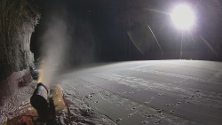 Prostřední část sjezdovky a snowpark