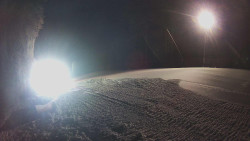 Prostřední část sjezdovky a snowpark