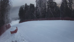 Prostřední část sjezdovky a snowpark
