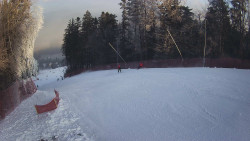 Prostřední část sjezdovky a snowpark