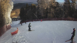 Prostřední část sjezdovky a snowpark