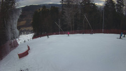 Prostřední část sjezdovky a snowpark