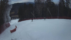 Prostřední část sjezdovky a snowpark