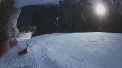 Prostřední část sjezdovky a snowpark