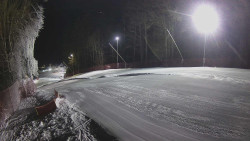 Prostřední část sjezdovky a snowpark