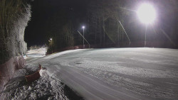 Prostřední část sjezdovky a snowpark